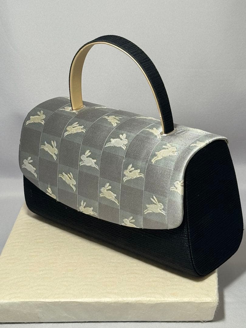 [極美品] 和装バッグ　利休バッグ　ハンドバッグ　黒　市松　兎　略礼装　洒落着