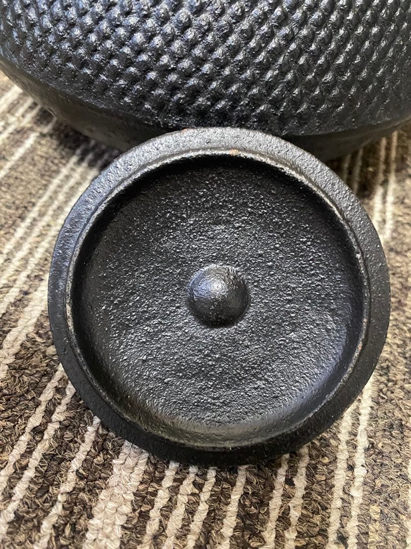 日本製　未使用　特大アラレ鉄瓶　鉄瓶　鉄器　 急須　茶道具　鉄鋳物製　イシガキ産