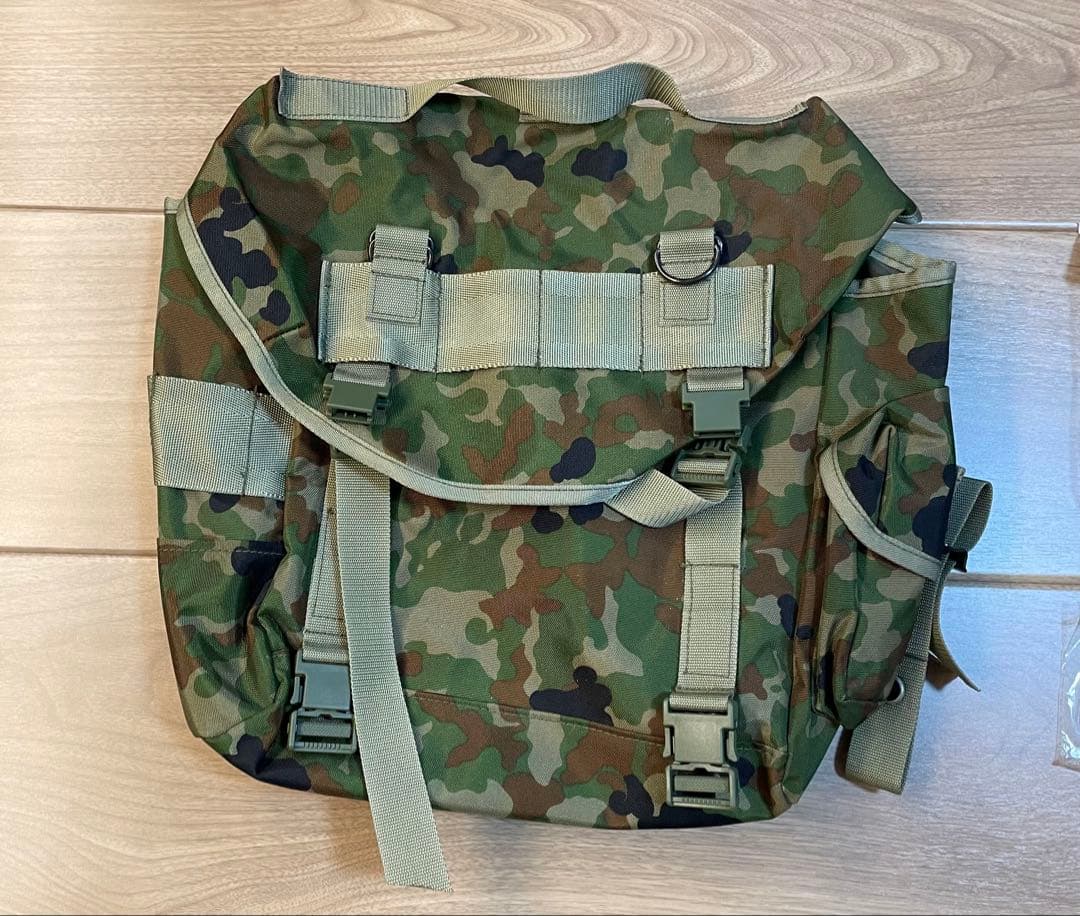 迷彩柄 ミリタリーバッグ、小物全12品セット