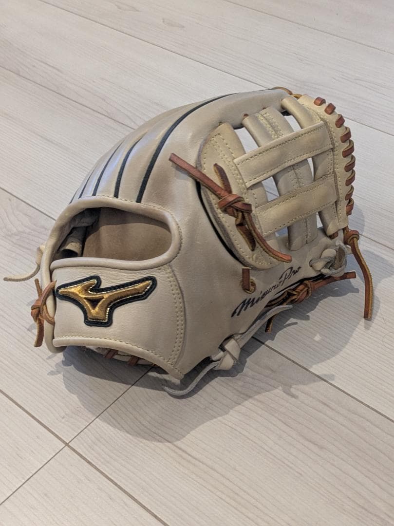 【Xmas限定価格】ミズノ　軟式CRAFTED EDITION タティスJr型