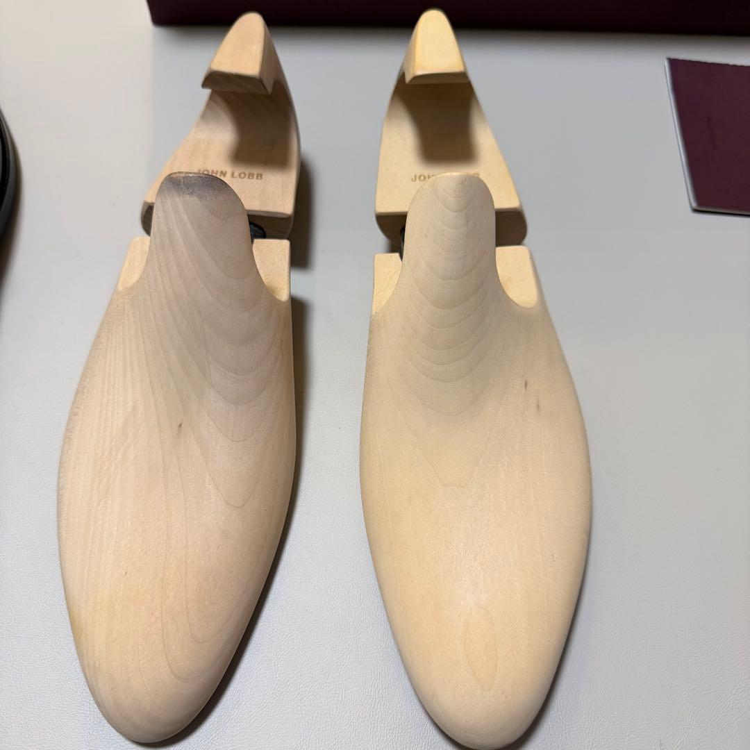 新品未使用　ジョンロブ シティ2 ストレートチップ キャップトゥ 6 黒