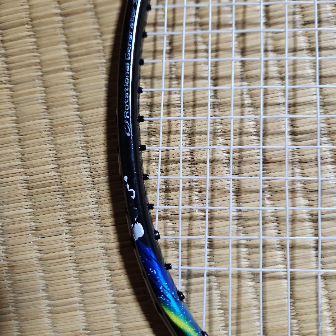 バドミントンラケット YONEX アストロクス77