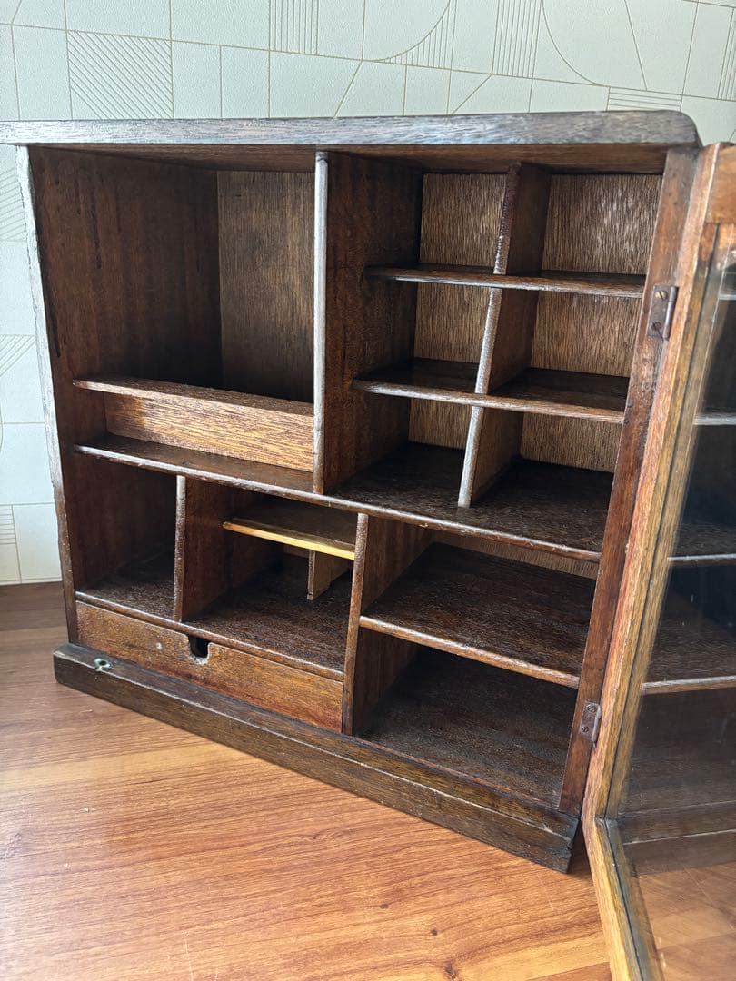 な*な様 古道具　アンティーク　卓上　ガラスキャビネット