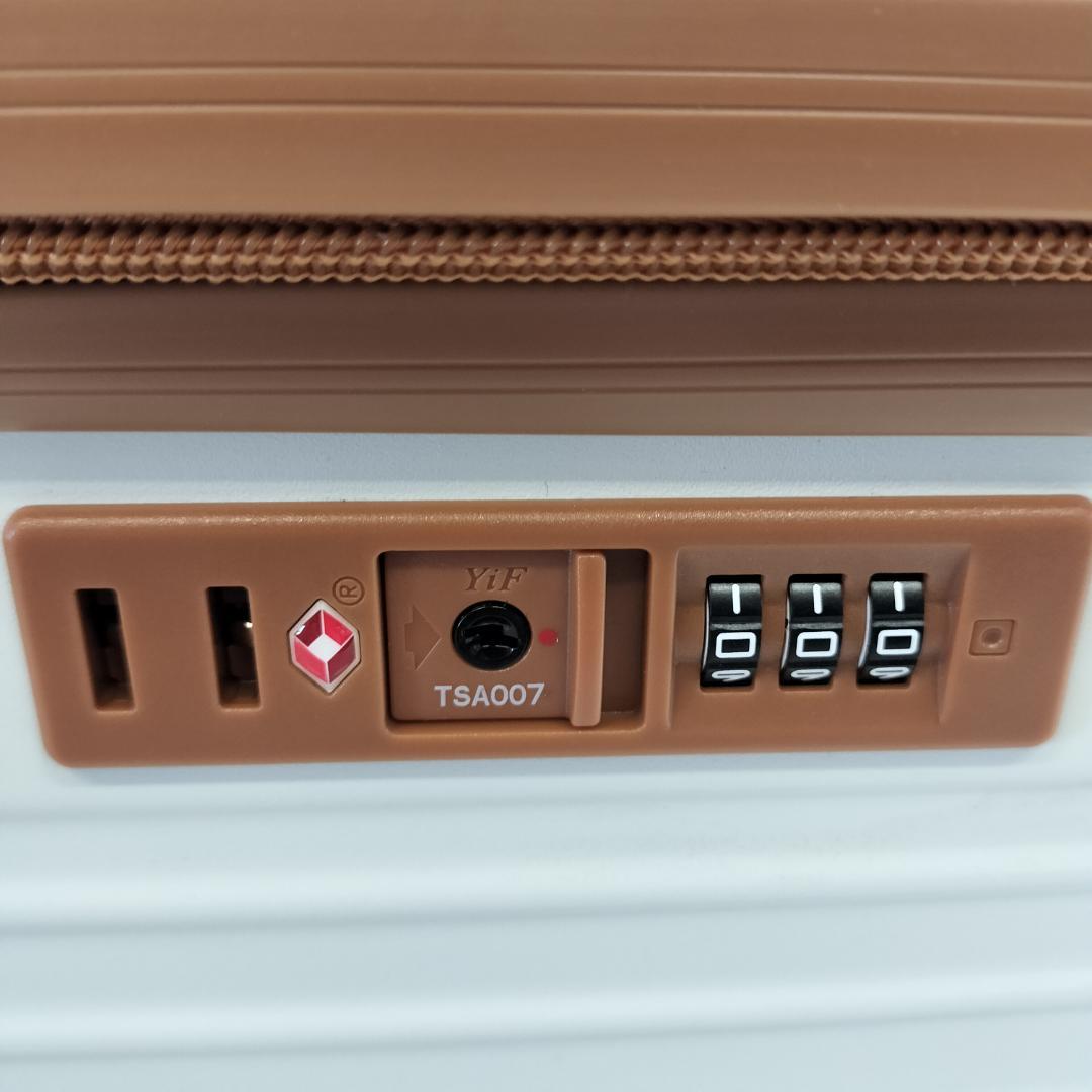 【新品未使用】Ashard★スーツケース 7汨以上 98L 託送必要 Lサイズ