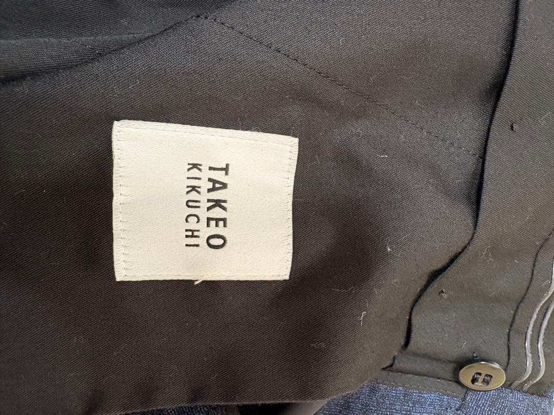 TAKEO KIKUCHI ビジネススーツ セット ネイビー　2