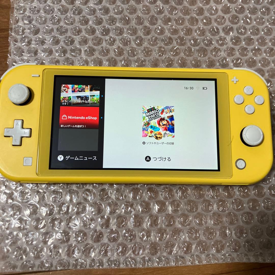 対*す様 ニンテンドースイッチライト。イエロー