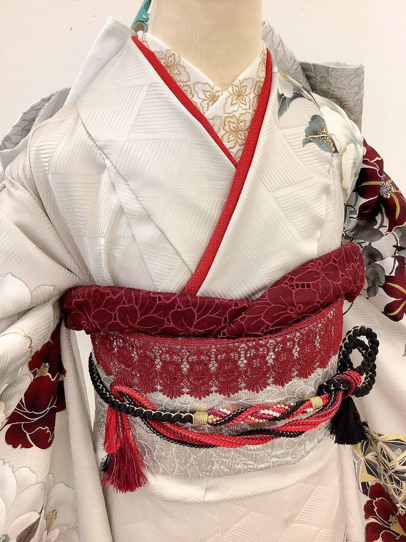 白地　上品な梅と菊の古典振袖フルセット