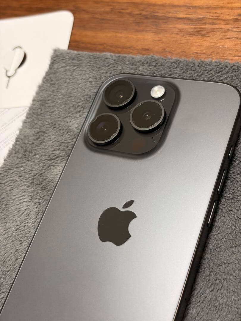 iPhone 15Pro 512Gブラック 本体