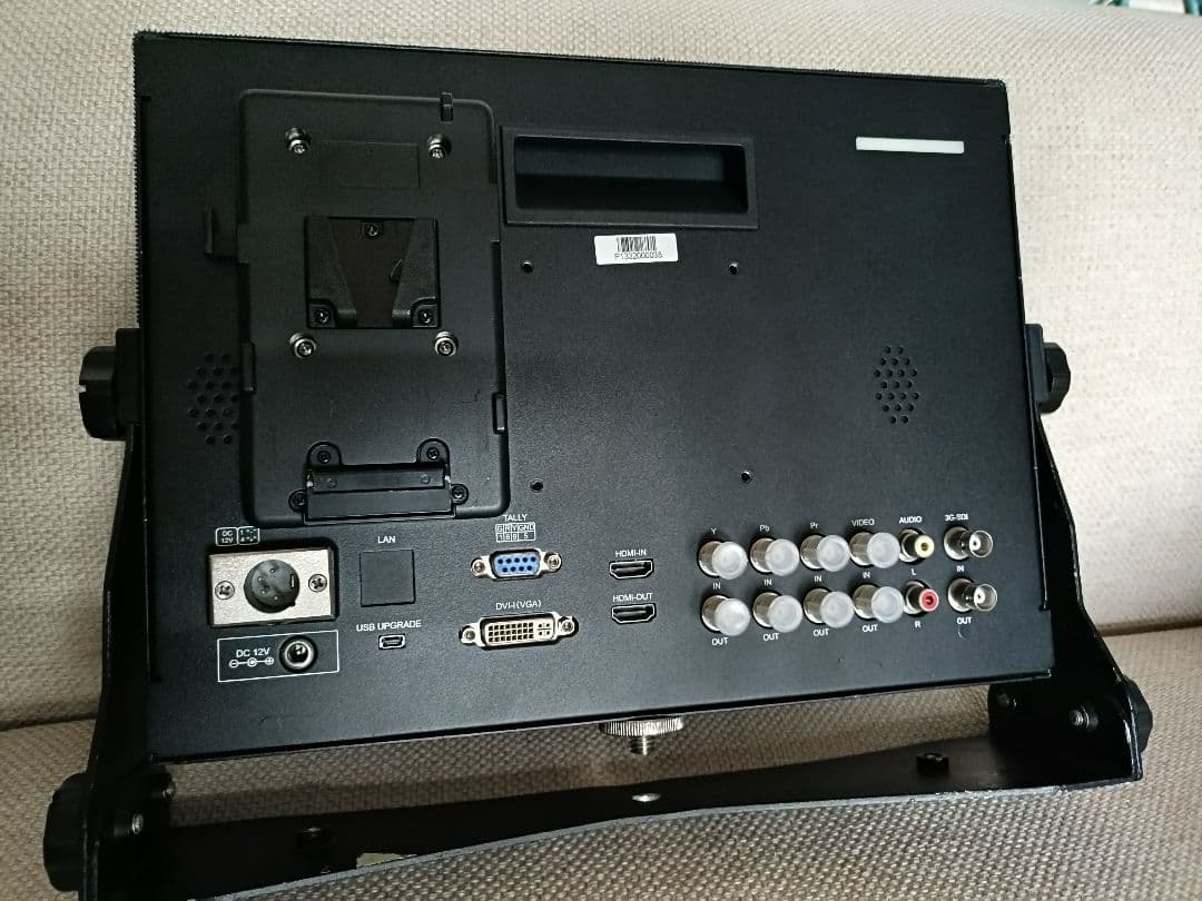 その他 SEETEC 13.3inch SDI HDMI Vmount adapter