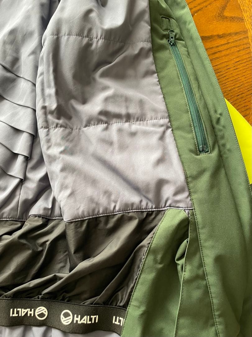 HALTI スキーウエア上下　メンズ（Sサイズ相当）