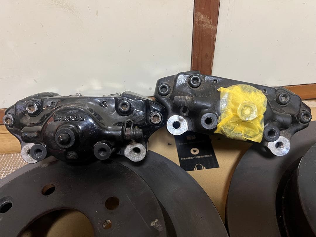 BCNR33brembo リアブレーキキャリパーとディスクセット