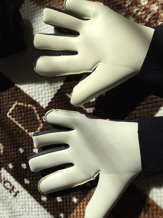 早い者勝ち！キーパーグローブ ナイキ プーマ 4セットまとめ売り