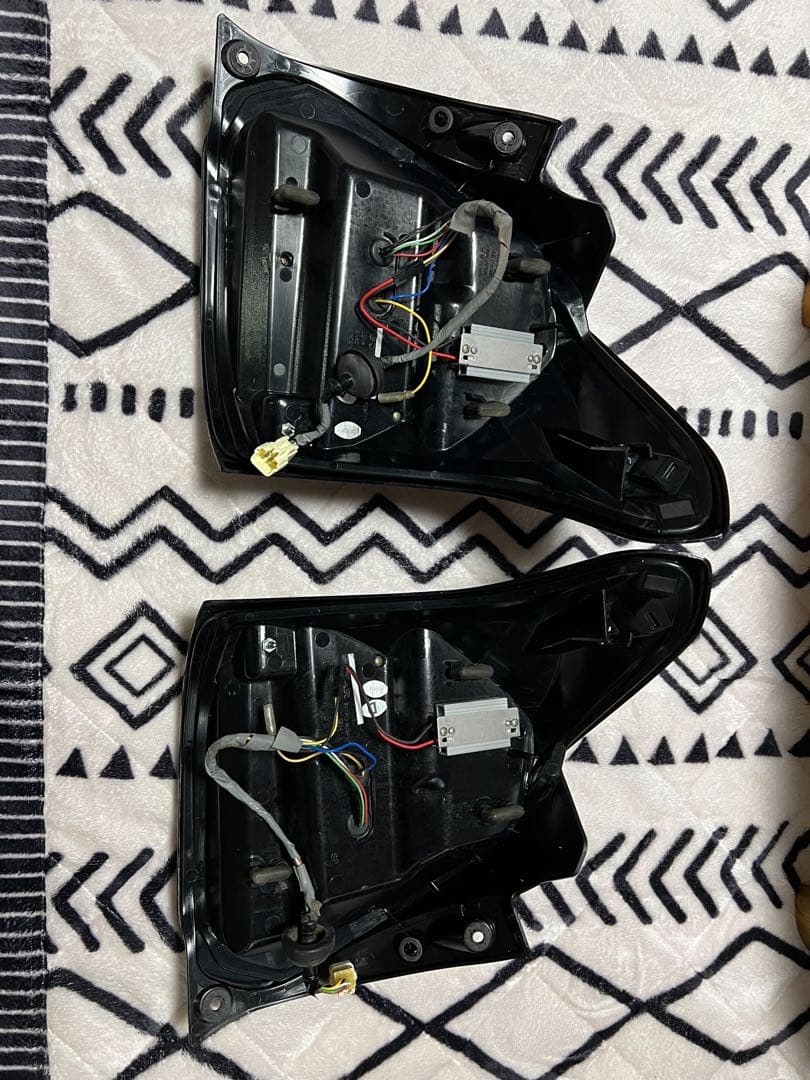 ZC33S アールズLEDシーケンシャル スモークテール