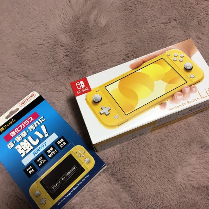 Switchライト イエロー