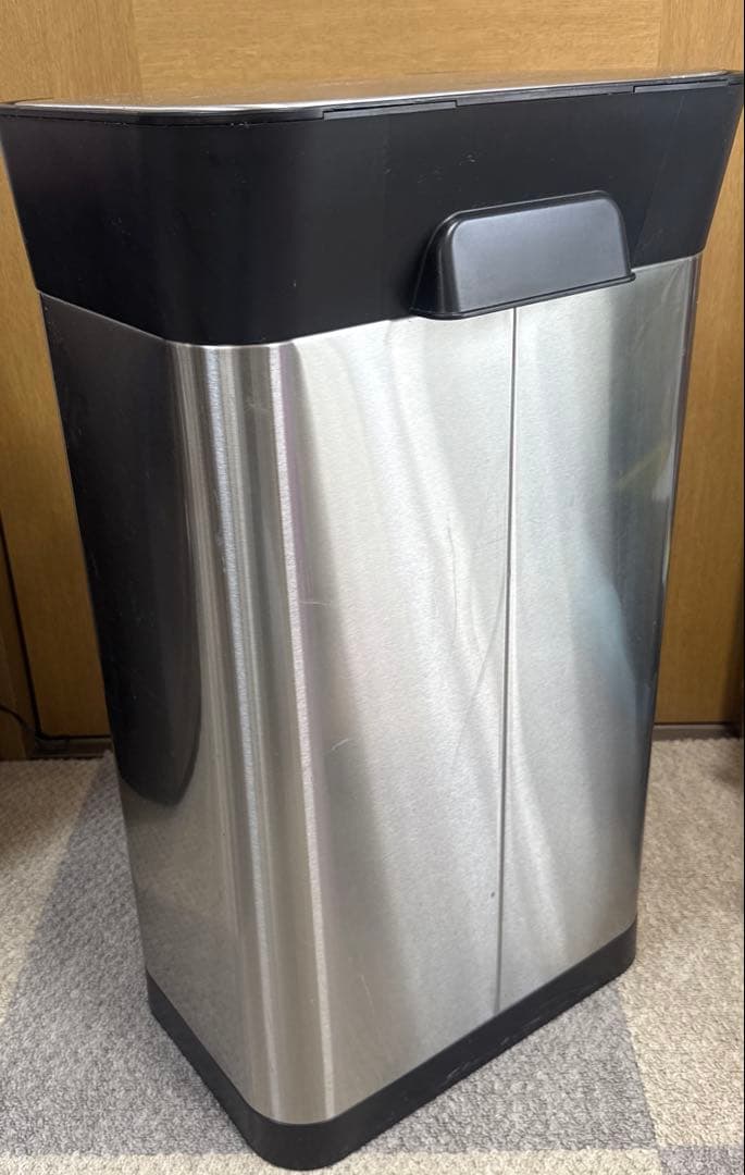 k*a様 joseph joseph ジョセフジョセフ　ゴミ箱　30L 圧縮