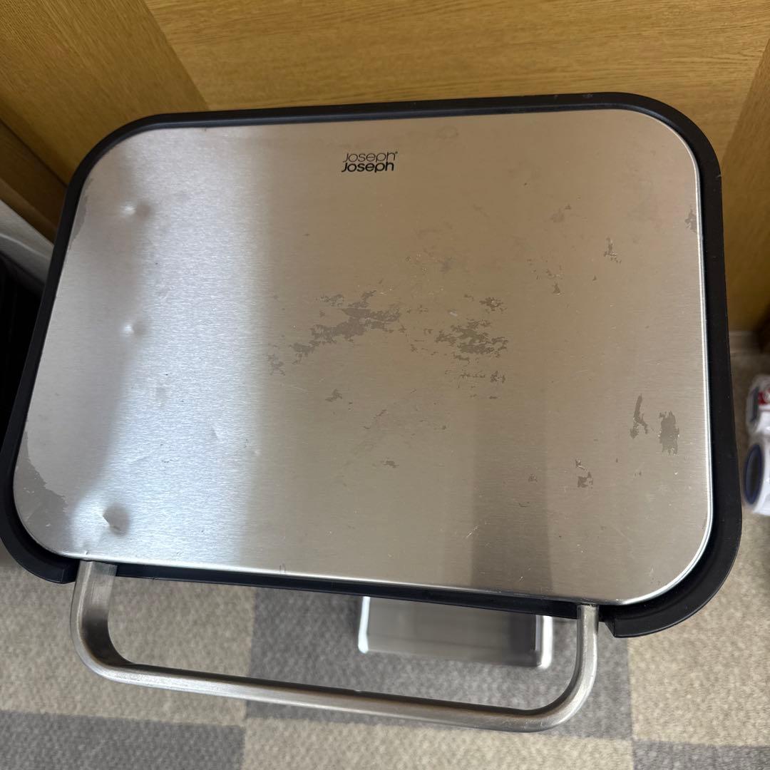 k*a様 joseph joseph ジョセフジョセフ　ゴミ箱　30L 圧縮