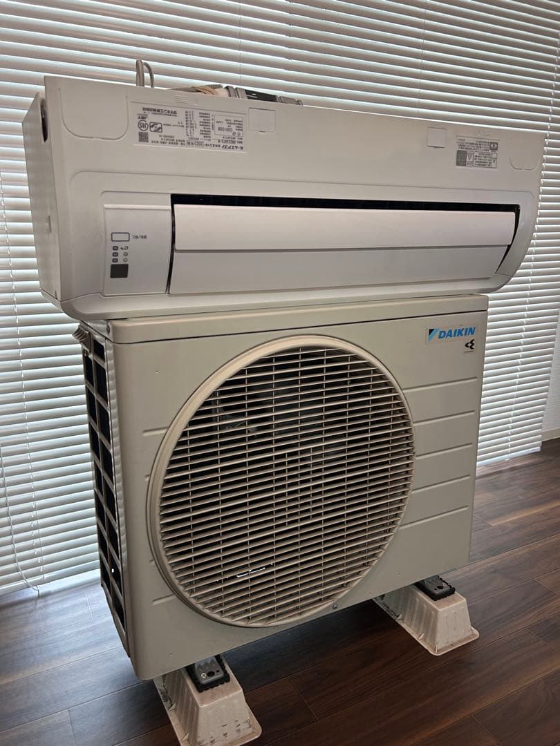 DAIKIN 8畳用エアコン本体 ホワイト 2023年製