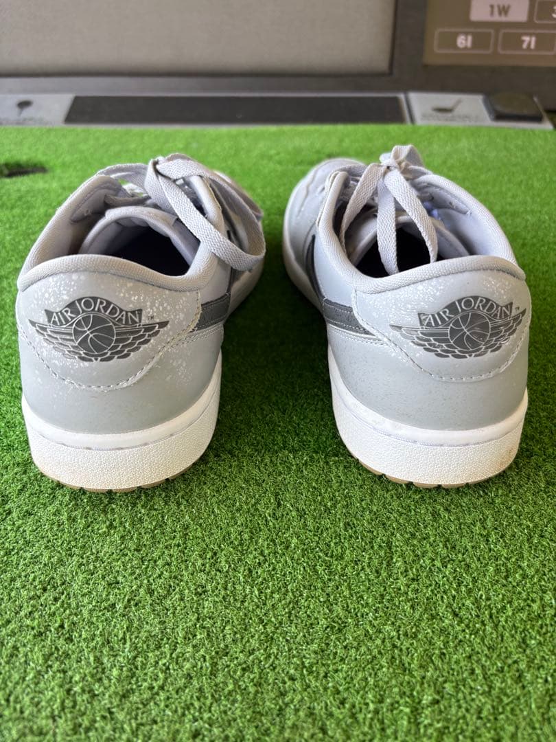 NIKE エアジョーダン１LOW G □ “Wolf Grey Gum”