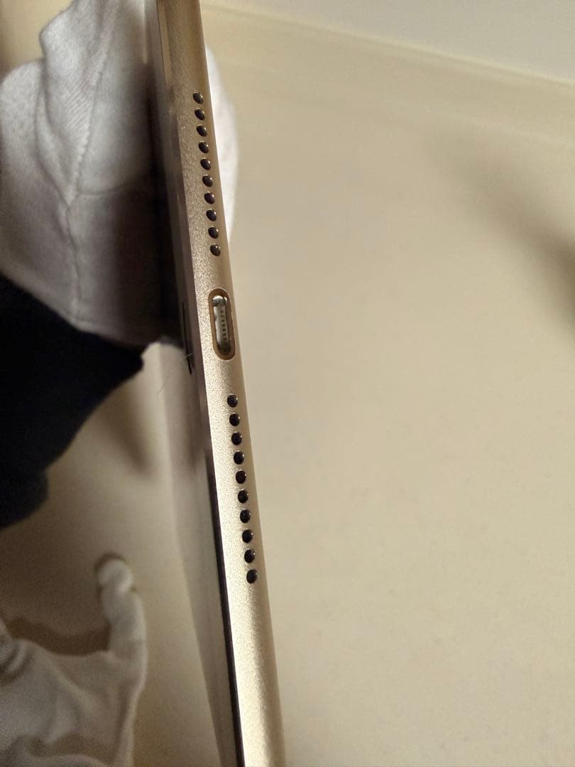 iPad mini 4 Wi-Fiモデル 128GB ゴールド