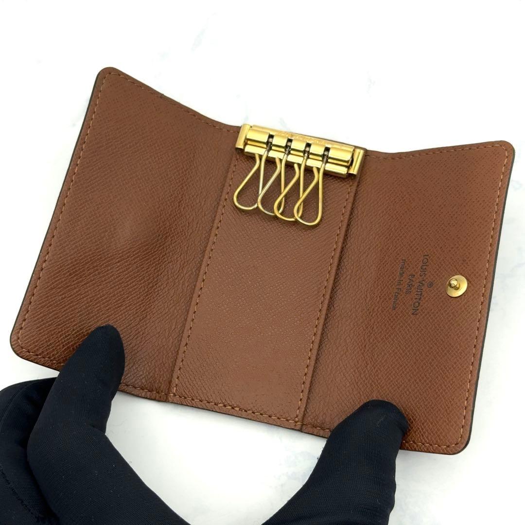 【新品級】ルイヴィトン モノグラム キーケース ミュルティクレ4　4連　茶色