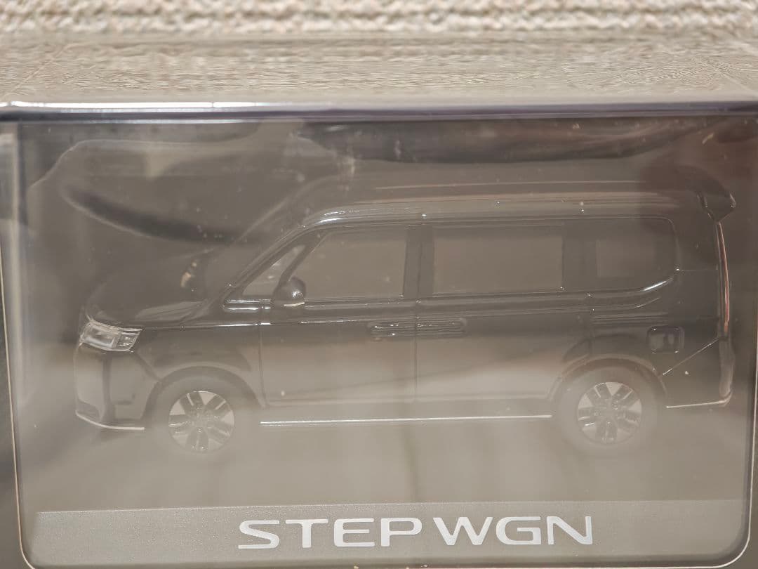 Hobby Japan 1/43 Honda STEP WGN e:HEV 黒