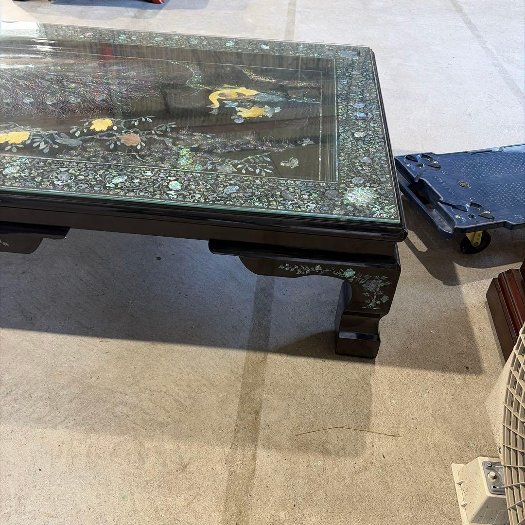 薔*薇様 孔雀装飾のアンティーク座卓