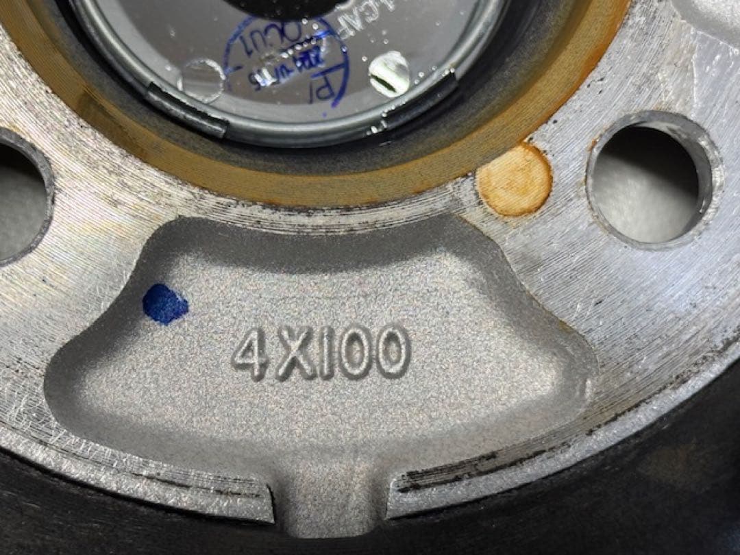 14インチ ブリヂストン スタッドレスタイヤ ホイール4本セット　2ヶ月使用