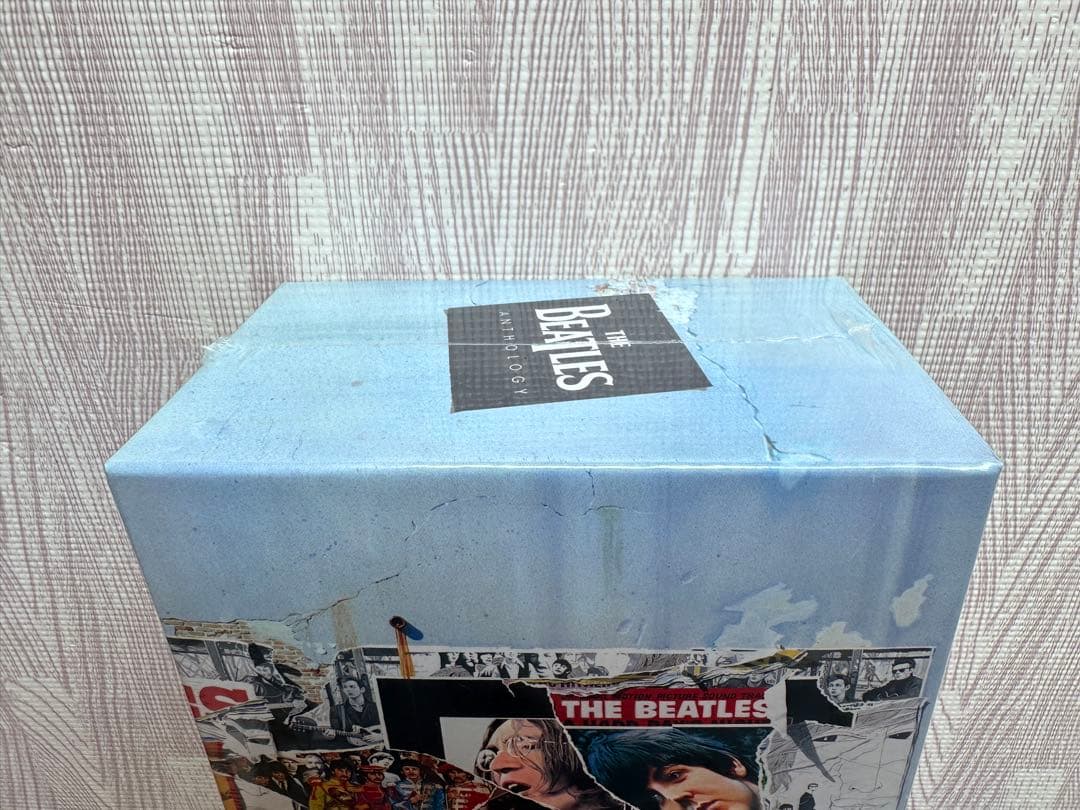 新品未開封未使用　ザ・ビートルズ・アンソロジー5ＤＶＤ　 初回赤帯付き