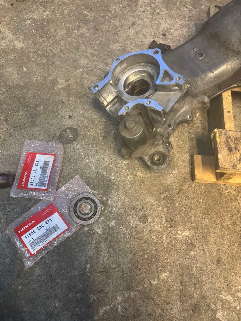 ライブディオ　AF34・AF35 クランクベアリング交換済みエンジン。　加工多数