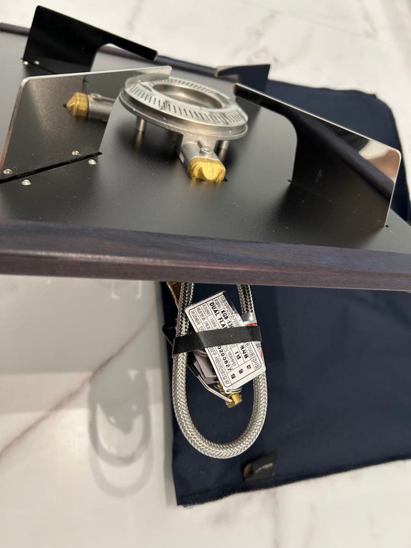 Urban Blind Designローブラックストーブ