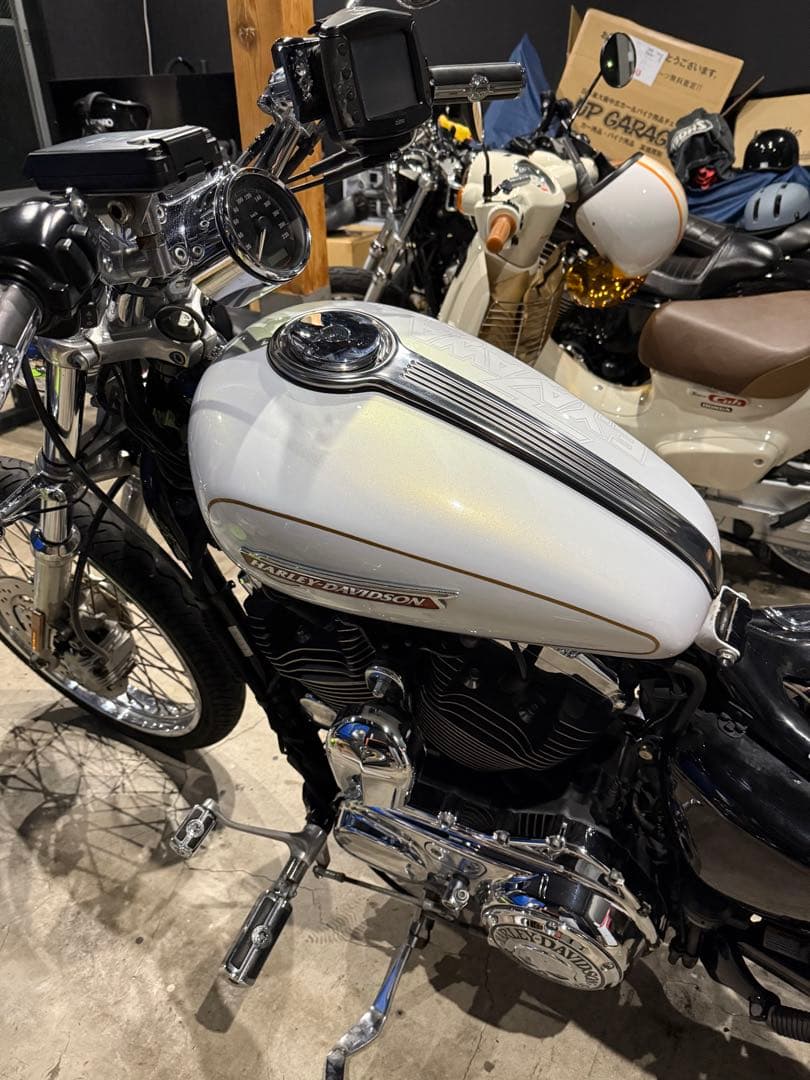 ハーレー　スポーツスター XL1200C タンク