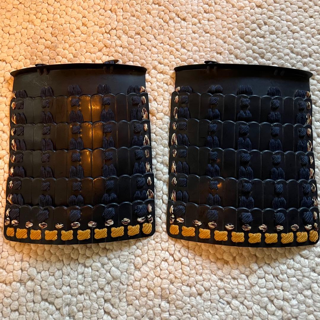 超美品！『薩摩国住光忍十一代作』日本 甲冑 錆胴鉄錆鋲当世具足『鎧 一式』等身大