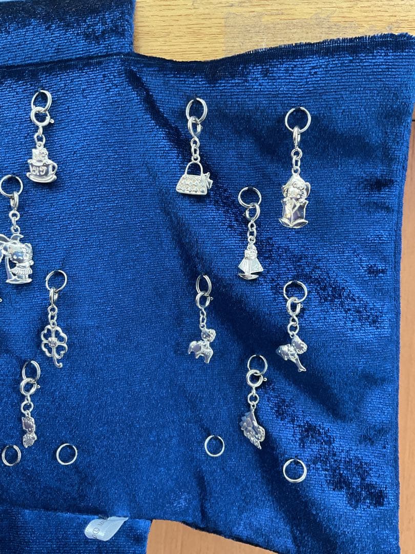 ハローキティ　コレクション　925 シルバーチャーム　19点　デアゴスティーニ