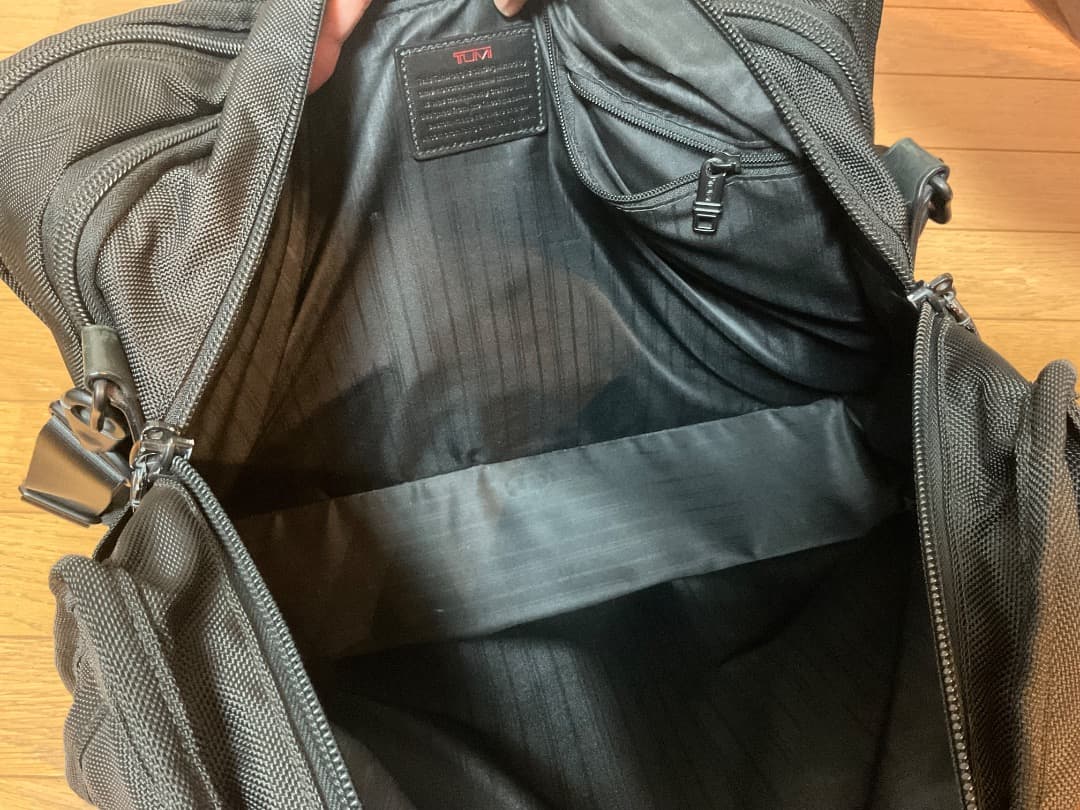 TUMI トゥミ　大型バッグ