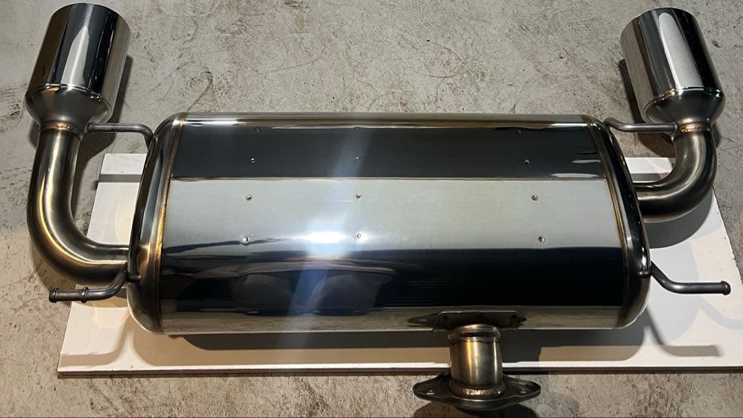 SUBARU BRZ ZD8 STiマフラー