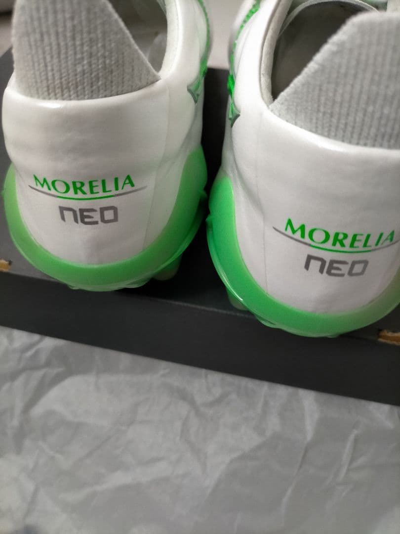 モレリア4 ミズノ　限定色 22センチ