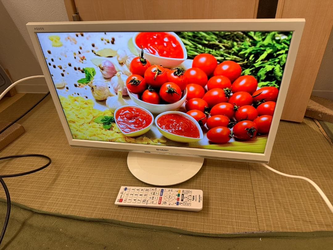 SHARP シャープ　22型　テレビ　2T-C22AD 2019年製　超美品！