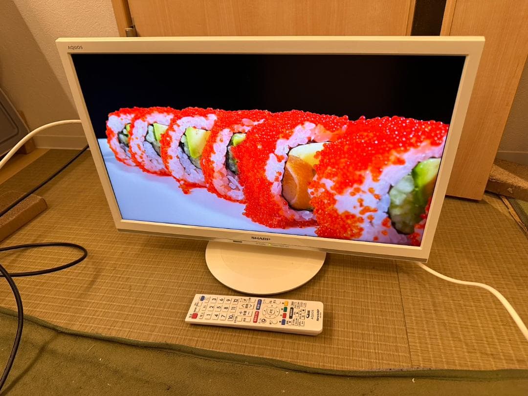 SHARP シャープ　22型　テレビ　2T-C22AD 2019年製　超美品！