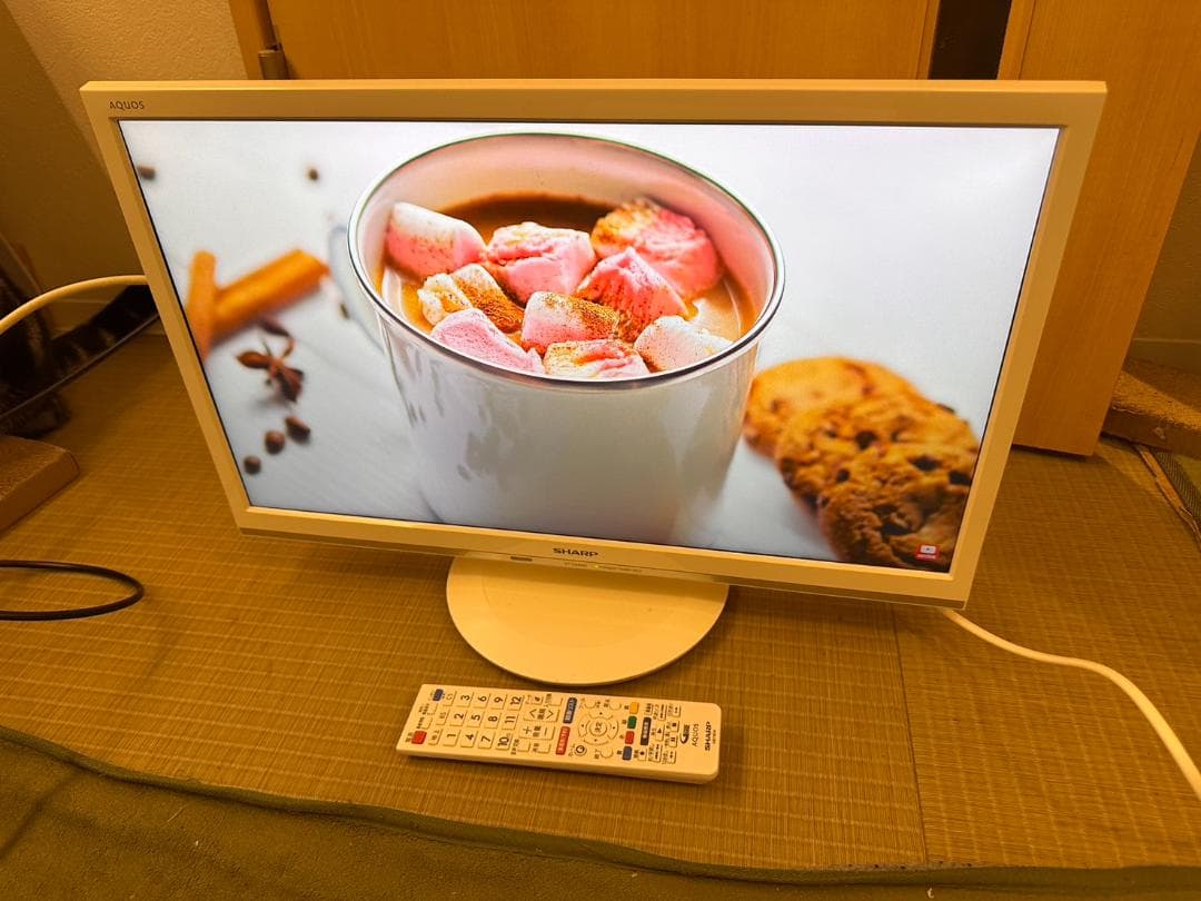 SHARP シャープ　22型　テレビ　2T-C22AD 2019年製　超美品！