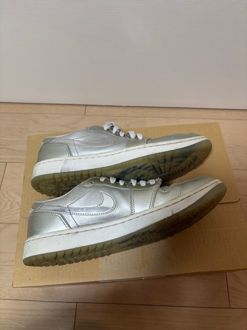 Nike Air Jordan 1 Low メタリックシルバー　aj1 ゴルフ