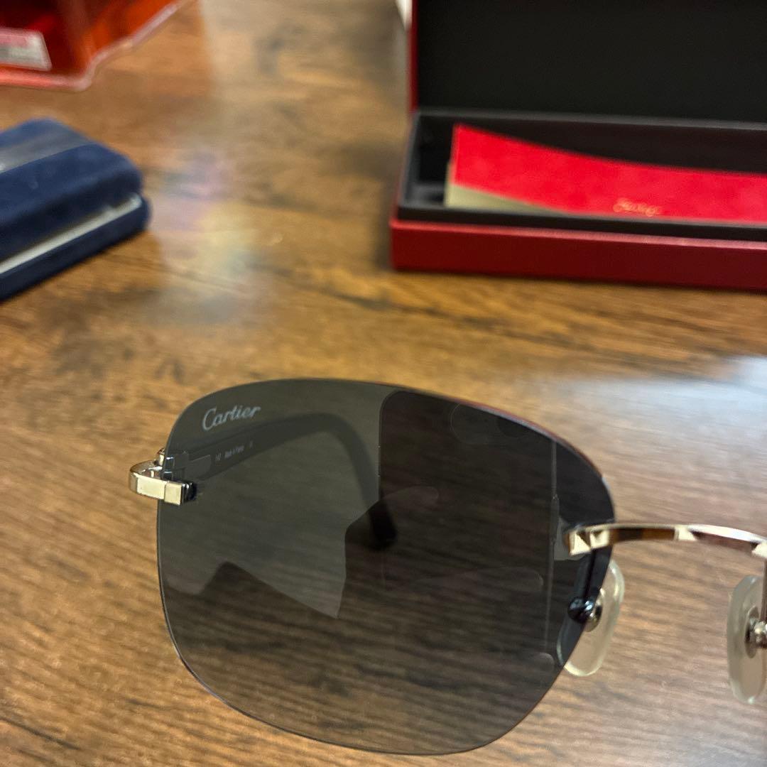 カルティエ　サングラス