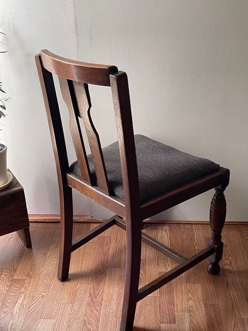 まむまむ UKダイニングチェア