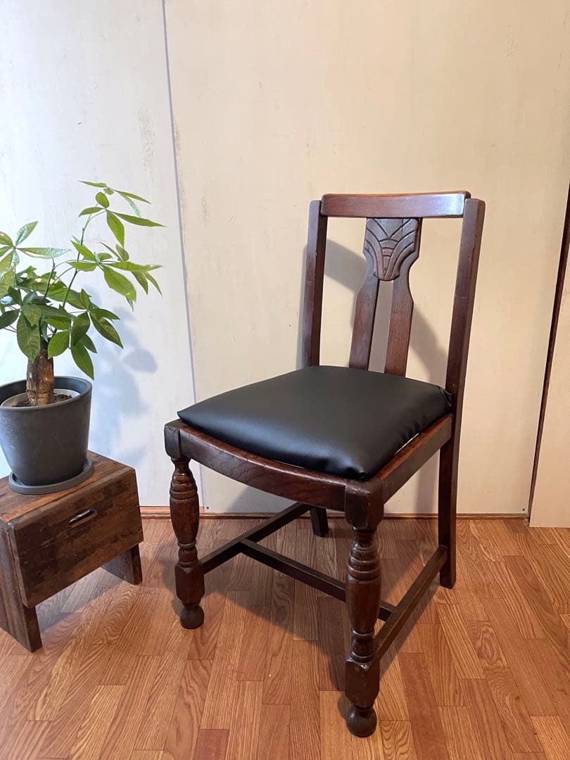 まむまむ UKダイニングチェア