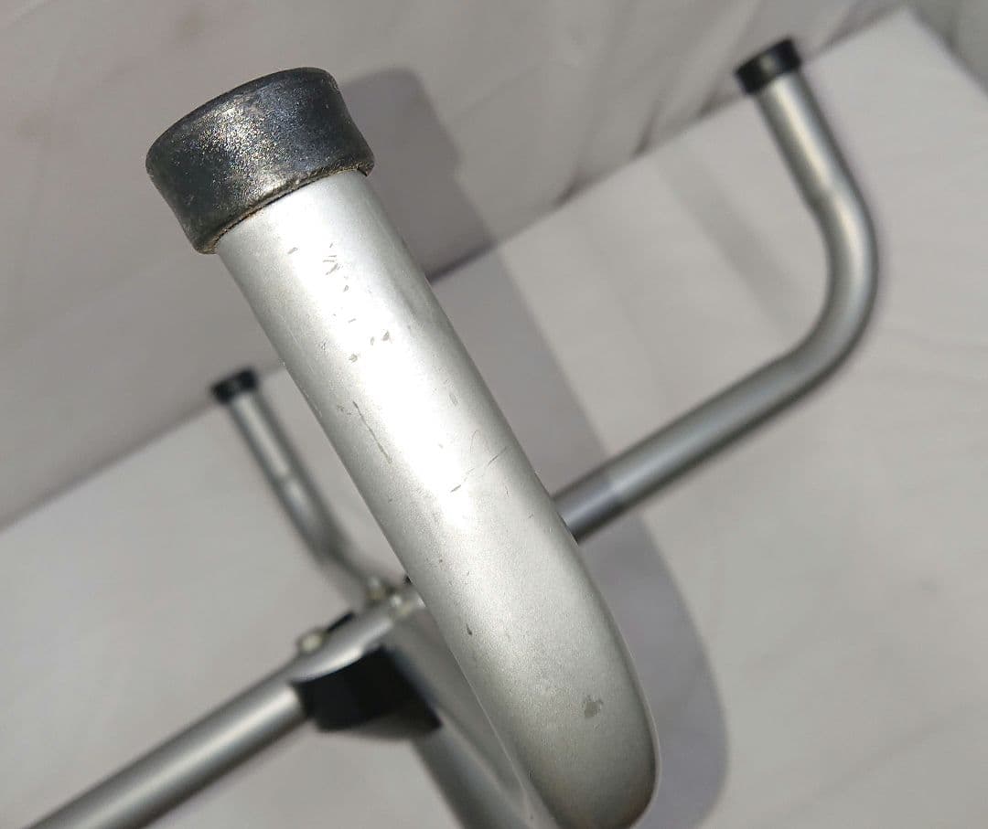 中古品　イタリアン モダン　ポールハンガー　ハンガーラック