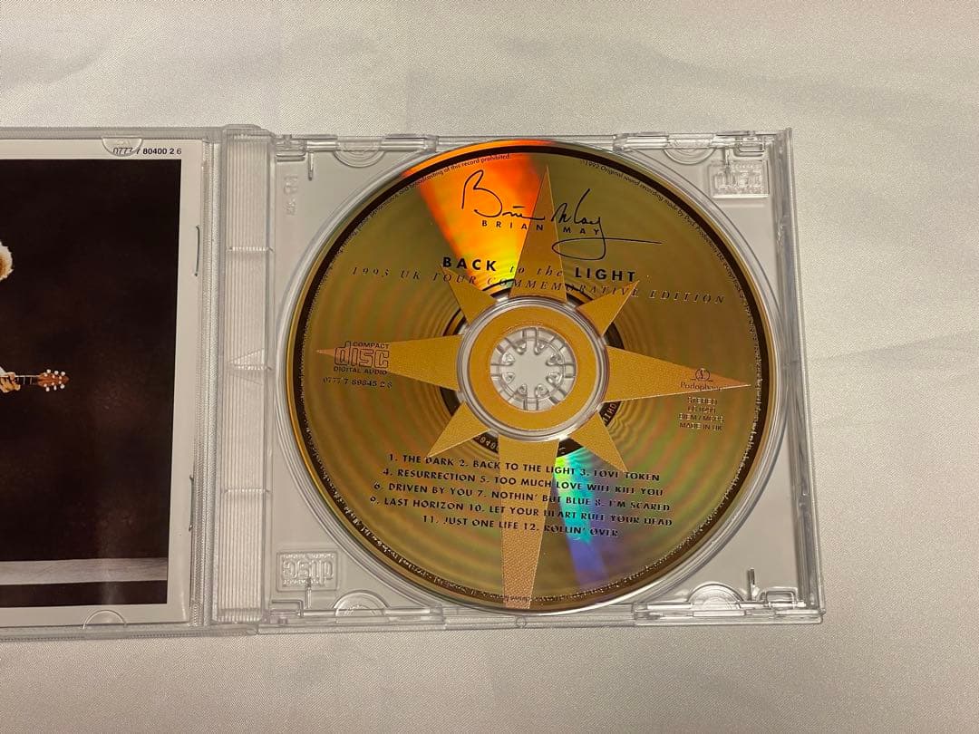 限定ゴールドCD ブライアン メイ クイーン QUEEN