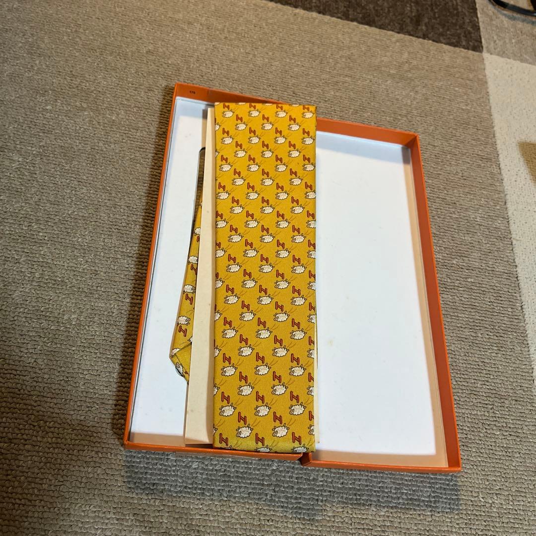 HERMES イエローパターン ネクタイ