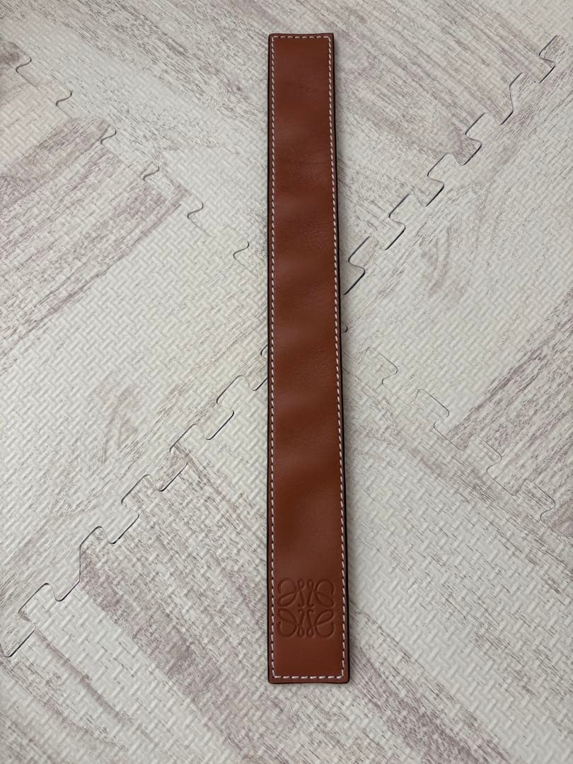 【美品】LOEWE ラップブレスレット　スモールタン