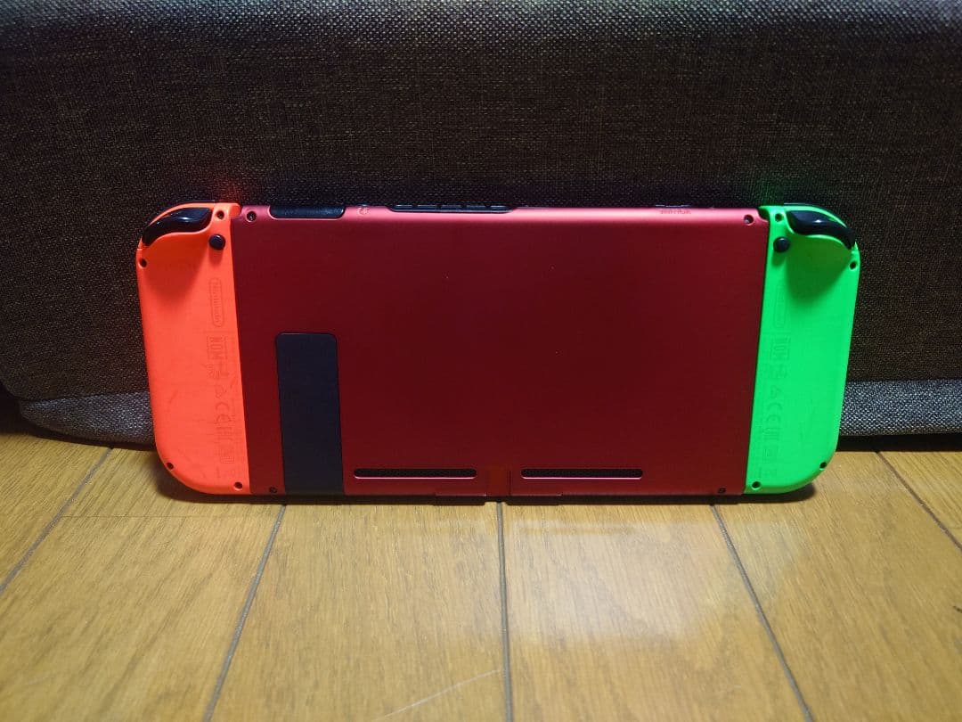 Nintendo Switch グリーン/レッド 本体