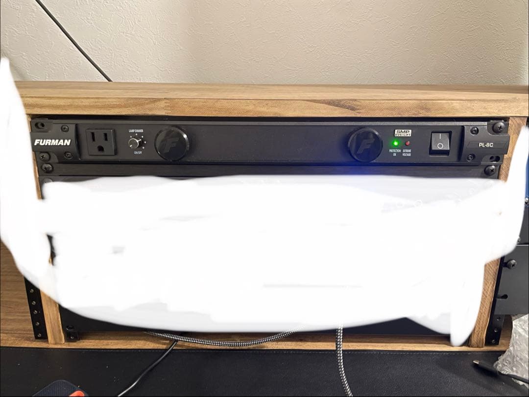 FURMAN ( ファーマン ) PL-8C J　パワ－コンディショナー