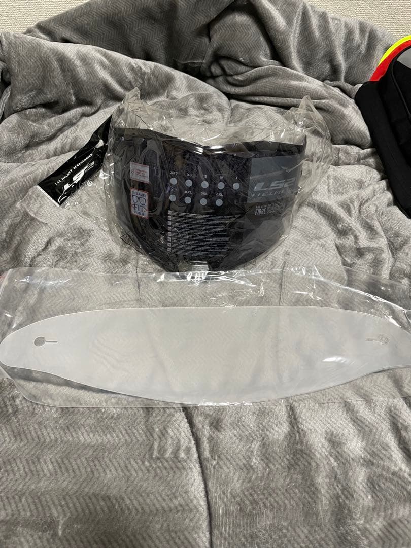 【試着のみ】LS2 サンダーC GP Mサイズ　バイク用カーボンヘルメット